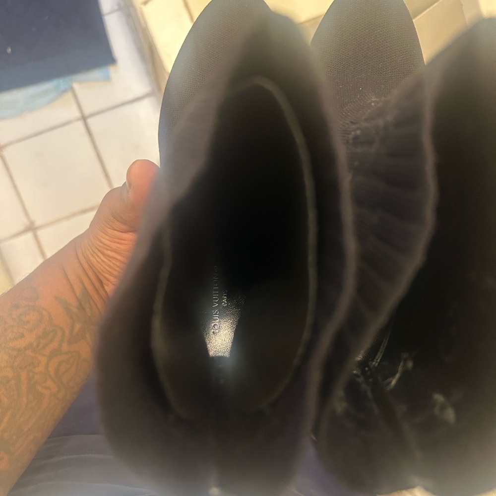 Louis Vuitton knit ankle boots sz 38 euro size 38 women’s - Picture 9 of 16